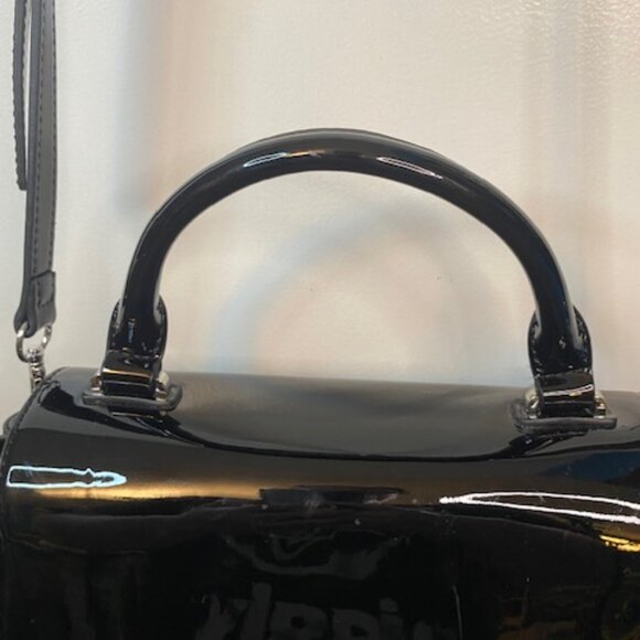 GUESS paten leather Black Bag - Picture 3 of 12